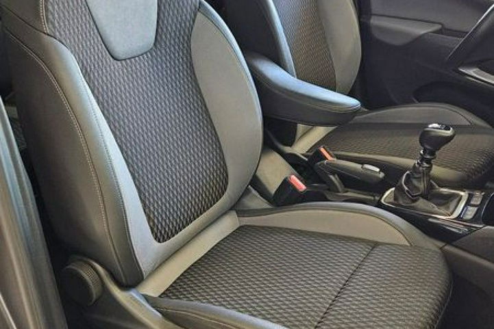 Opel Crossland X Fajny zadbany Crossland benzyna zdjęcie 15