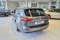 samochód osobowy Opel zdjęcie 3