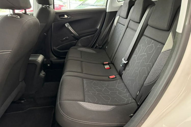 Peugeot 2008 Stan Bardzo Dobry, Ekonomiczny Silnik, Faktura Vat 23% GWARANCJA zdjęcie 23