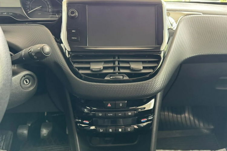 Peugeot 2008 Stan Bardzo Dobry, Ekonomiczny Silnik, Faktura Vat 23% GWARANCJA zdjęcie 30