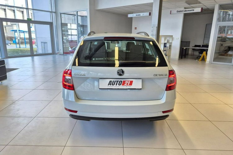 Skoda Octavia 1 Właściciel, Salon Polska Fv23% Rok Gwarancji Autoryzowany Dealer zdjęcie 4