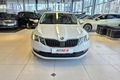 samochód osobowy Skoda zdjęcie 8