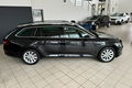 samochód osobowy Skoda zdjęcie 10