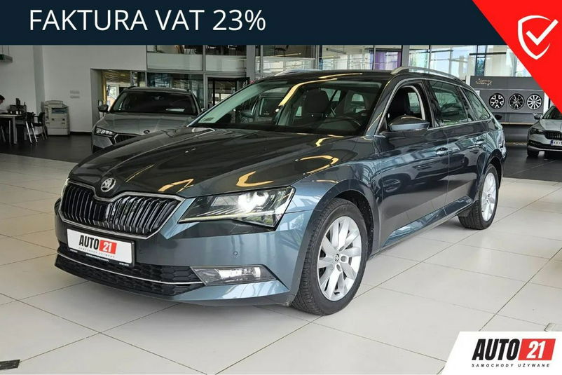 samochód osobowy Skoda zdjęcie 1