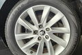 samochód osobowy Skoda zdjęcie 29