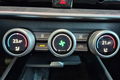 samochód osobowy Skoda zdjęcie 24