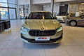 samochód osobowy Skoda zdjęcie 8