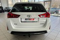 samochód osobowy Toyota zdjęcie 13