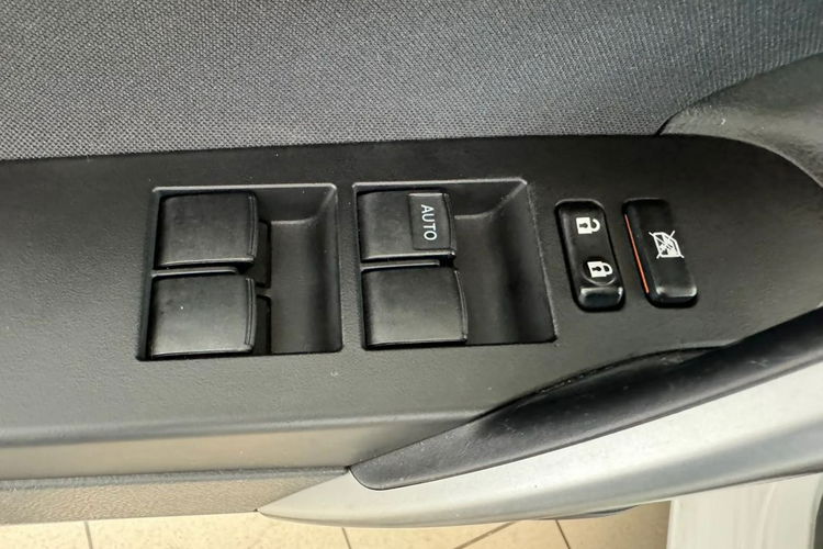 Toyota Auris Zadbany, Niski Przebieg, Kamera Cofania, Hak, Nawigacja, GWARANCJA zdjęcie 20