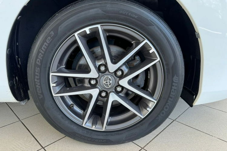 Toyota Auris Zadbany, Niski Przebieg, Kamera Cofania, Hak, Nawigacja, GWARANCJA zdjęcie 31