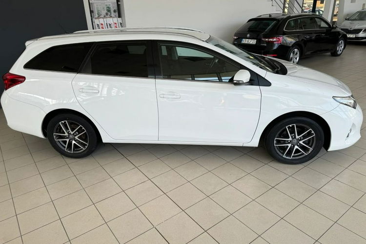 Toyota Auris Zadbany, Niski Przebieg, Kamera Cofania, Hak, Nawigacja, GWARANCJA zdjęcie 9
