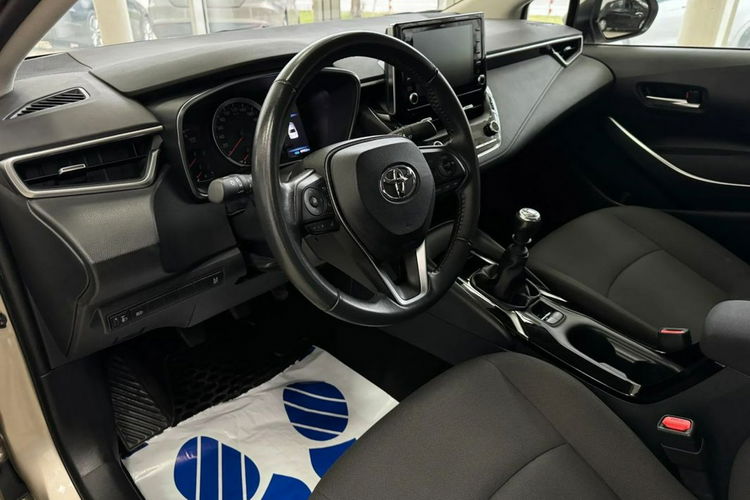 Toyota Corolla Niski Przebieg, Salon Polska, Serwis, Faktura Vat23%, 1 wł. GWARANCJA zdjęcie 13