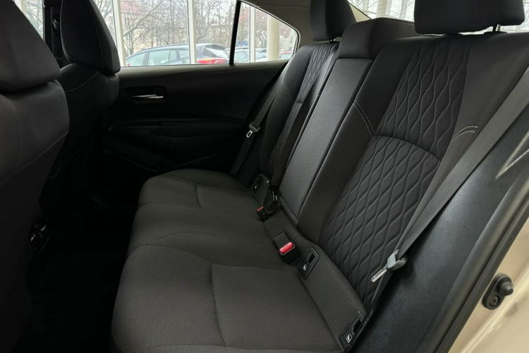 Toyota Corolla Niski Przebieg, Salon Polska, Serwis, Faktura Vat23%, 1 wł. GWARANCJA zdjęcie 14