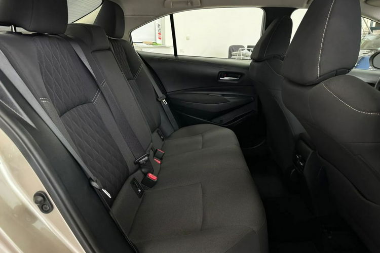 Toyota Corolla Niski Przebieg, Salon Polska, Serwis, Faktura Vat23%, 1 wł. GWARANCJA zdjęcie 17