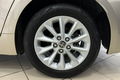 samochód osobowy Toyota zdjęcie 21