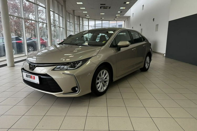 Toyota Corolla Niski Przebieg, Salon Polska, Serwis, Faktura Vat23%, 1 wł. GWARANCJA zdjęcie 3