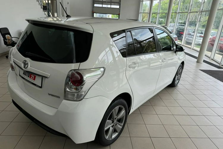 Toyota Verso Rodzinne, Ekonomiczne, 7-Osobowe, Kamera, Gwarancja zdjęcie 11