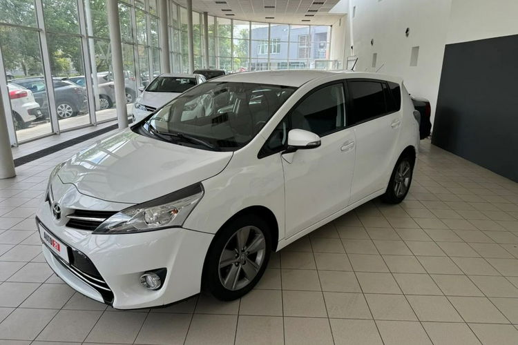 Toyota Verso Rodzinne, Ekonomiczne, 7-Osobowe, Kamera, Gwarancja zdjęcie 4