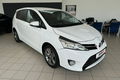 samochód osobowy Toyota zdjęcie 7