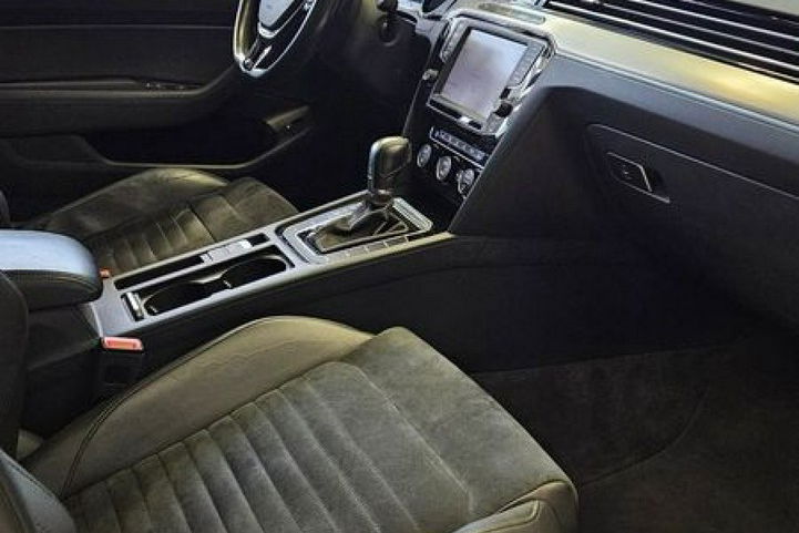 Volkswagen Passat WV Passat kombi 2.0 diesel automat DSG zdjęcie 13