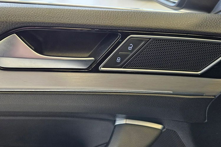 Volkswagen Passat WV Passat kombi 2.0 diesel automat DSG zdjęcie 23