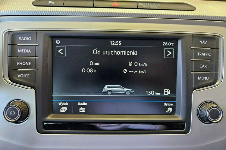 Volkswagen Passat zdjęcie 24