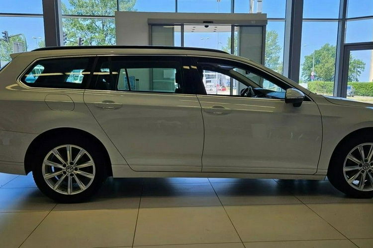 Volkswagen Passat zdjęcie 6