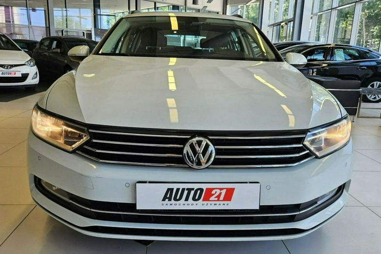 Volkswagen Passat zdjęcie 8