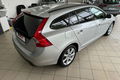 samochód osobowy Volvo zdjęcie 12