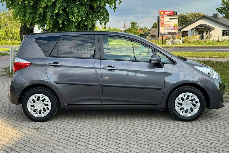 Toyota Verso S Automat Benzyna Niski Przebieg zdjęcie 10