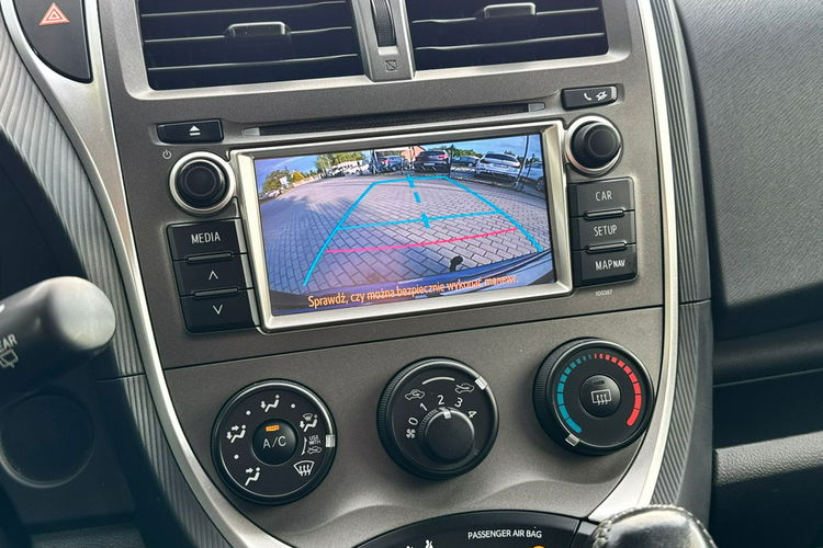 Toyota Verso S Automat Benzyna Niski Przebieg zdjęcie 22