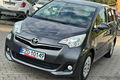 samochód osobowy Toyota zdjęcie 3