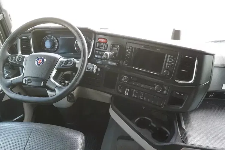 Scania R500 / Chłodnia Lecapitaine multitemperatura / Carrier Supra 950 MT / 3. oś skrętna zdjęcie 12