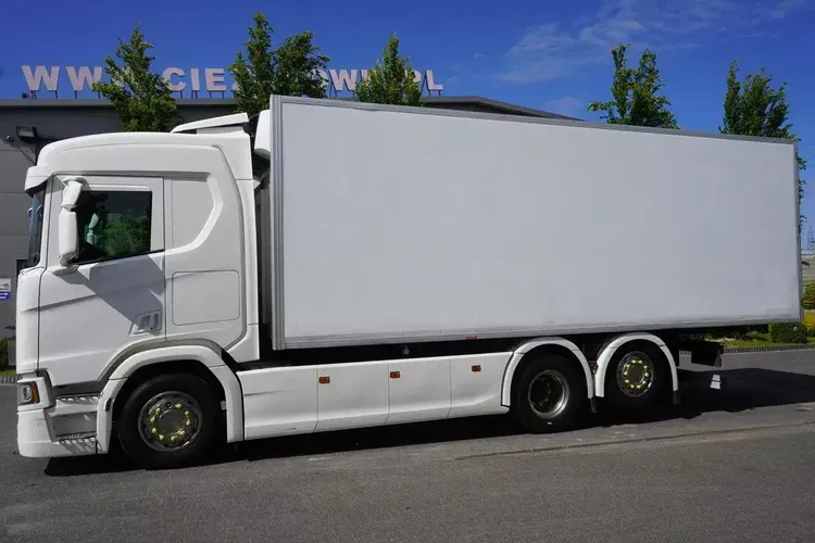 Scania R500 / Chłodnia Lecapitaine multitemperatura / Carrier Supra 950 MT / 3. oś skrętna zdjęcie 2
