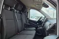 samochód dostawczy Mercedes zdjęcie 26