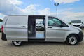 samochód dostawczy Mercedes zdjęcie 8
