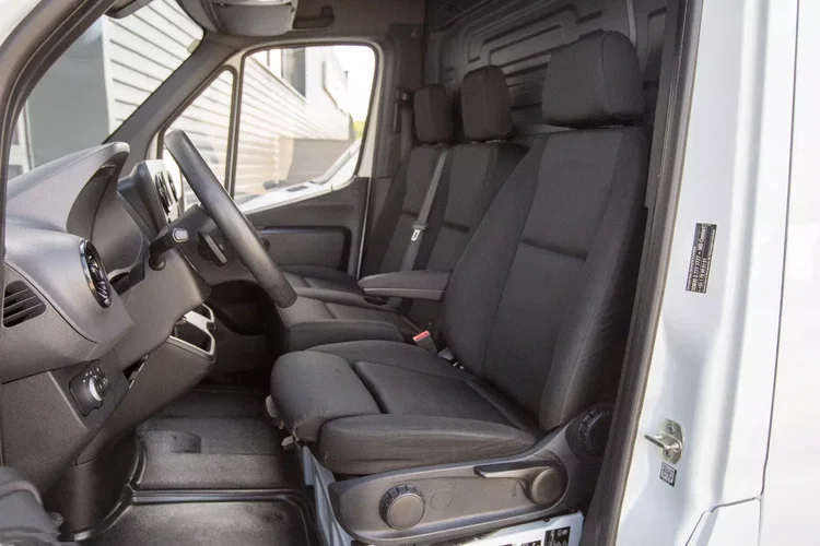 Mercedes Sprinter L2H2 AUTOMAT 314 CDI ŚREDNI zdjęcie 56