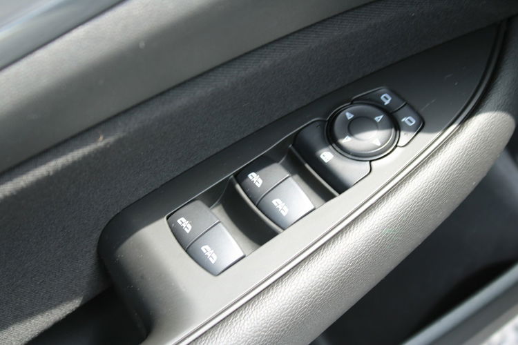 Opel Insignia 165HP EnJoy Salon Polska Gwarancja zdjęcie 13