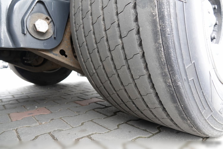 Wielton FIRANKA / MEGA / LOWDECK / OŚ PODNOSZONA  / DACH PODNOSZONY / SAF / 2019 ROK zdjęcie 23