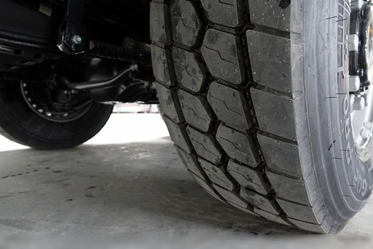MAN TGS 41.480 / 8X8 / WYWROTKA TYLKNOZSYPOWA / KH-KIPPER / HARDOX / METALIK / 2025 / AUTOMAT / FABRYCZNIE NOWY / DOSTĘPNY OD RĘKI ! zdjęcie 29