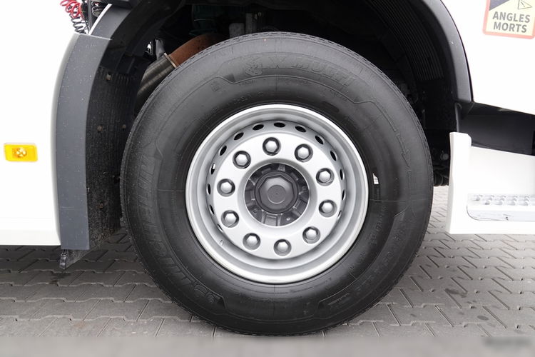 Volvo FH 460 / KLIMA POSTOJOWA / OPONY 100 % / PO KONTRAKCIE SERWISOWYM / SPROWADZONY zdjęcie 20
