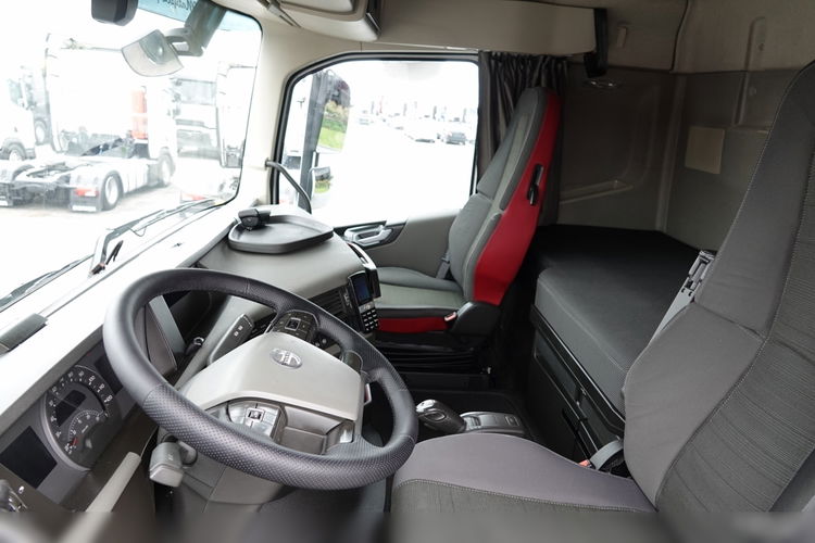 Volvo FH 460 / KLIMA POSTOJOWA / OPONY 100 % / PO KONTRAKCIE SERWISOWYM / SPROWADZONY zdjęcie 25