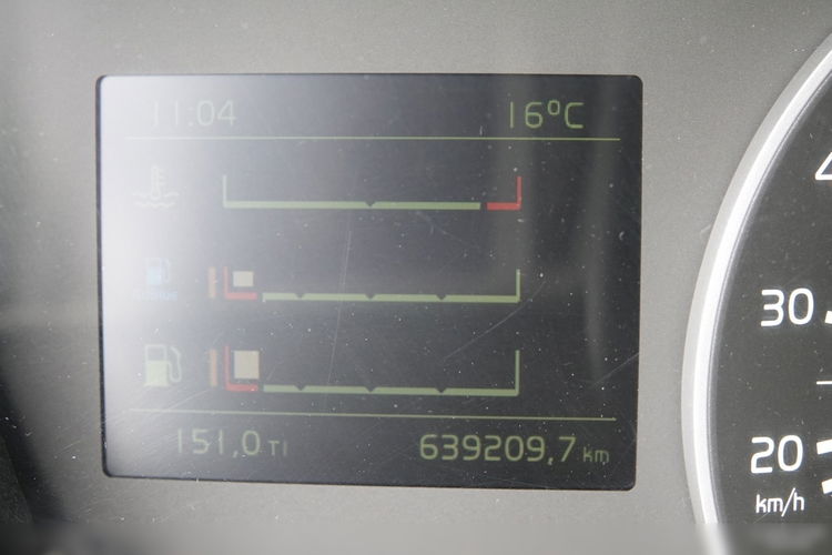 Volvo FH 460 / KLIMA POSTOJOWA / OPONY 100 % / PO KONTRAKCIE SERWISOWYM / SPROWADZONY zdjęcie 40