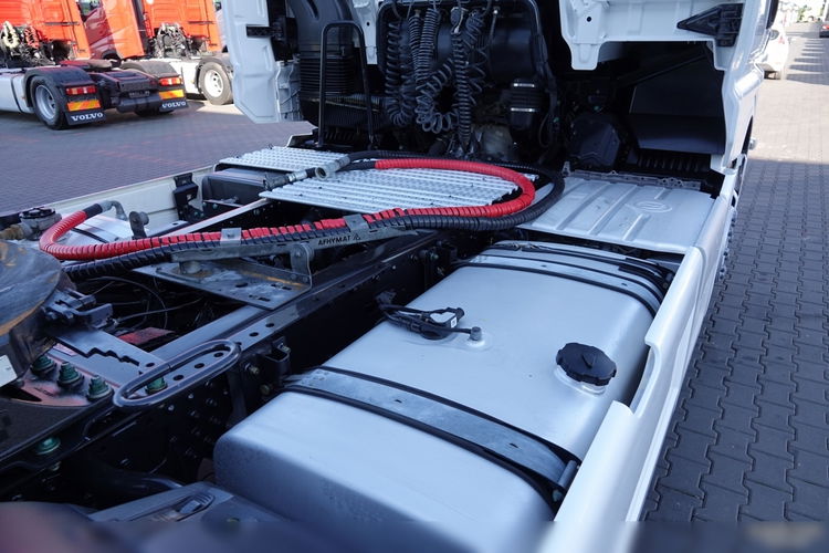 MAN TGX 18.510 / HYDRAULIKA / RETARDER / GM / NOWY MODEL / ALUFELGI / PO KONTRAKCIE SERWISOWYM zdjęcie 15