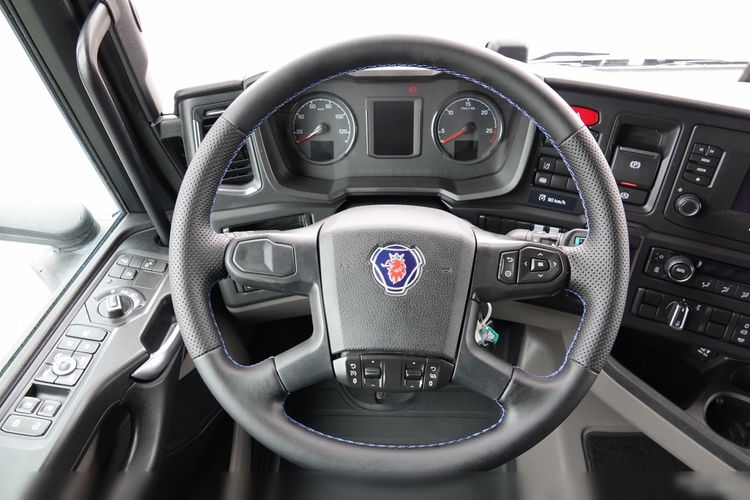 Scania R 450 / RETARDER / HYDRAULIKA / ALUFELGI / KLIMA POSTOJOWA / 2021 ROK / PO KONTRAKCIE SERWISOWYM zdjęcie 33
