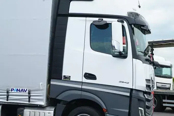 Mercedes ACTROS / 2542 / ACC / E 6 / MP 5 / ZESTAW PRZESTRZENNY / GIGA SPACE zdjęcie 35