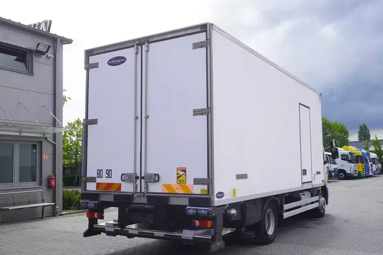 DAF LF 220 / Chłodnia 16 EPAL Multitemp / Carrier supra 1150 MT / winda Palfinger 1500 kg zdjęcie 3