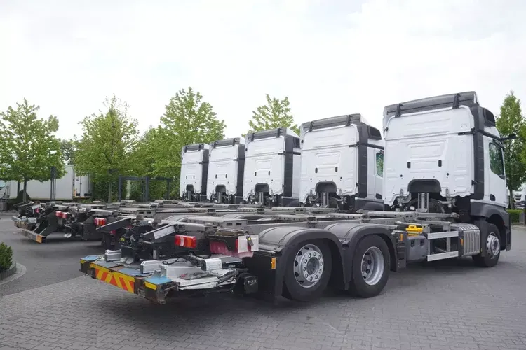 Mercedes Actros 2545 6×2 MP5 / ADR AT zdjęcie 4