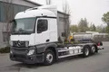samochód ciężarowy Mercedes zdjęcie 7