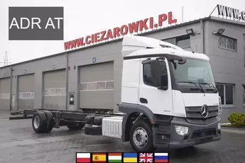 Mercedes Actros 1824 / Rama 9.1 m / ADR AT / kabina sypialna